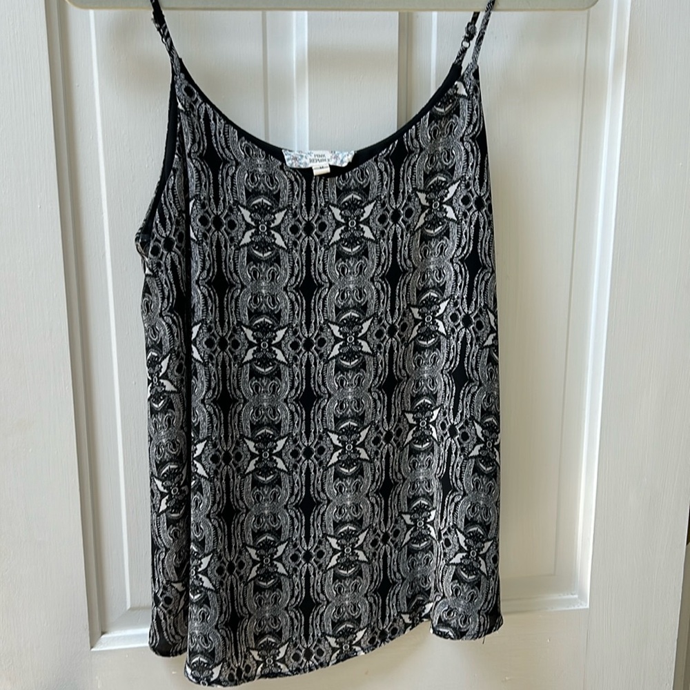 Spaghetti strap print top
